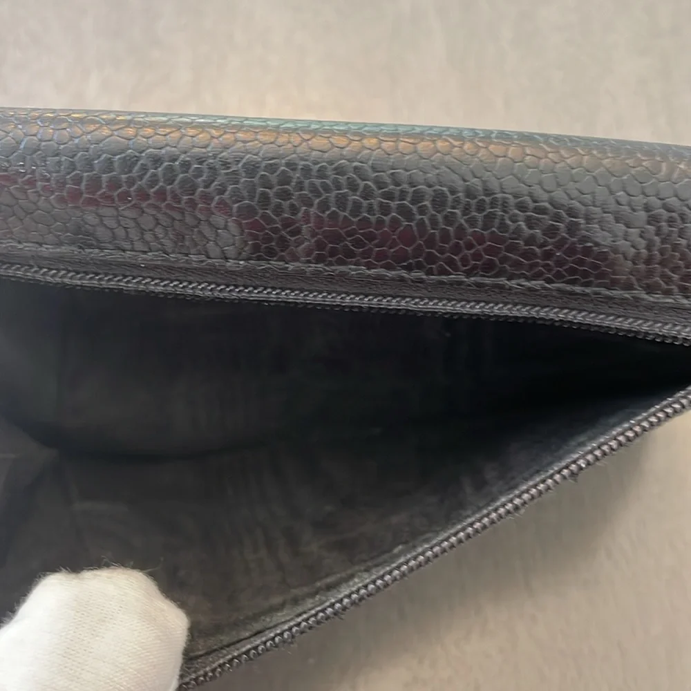 Chanel CC Clutch Wallet Black Caviar Leather Compact Classic Luxury